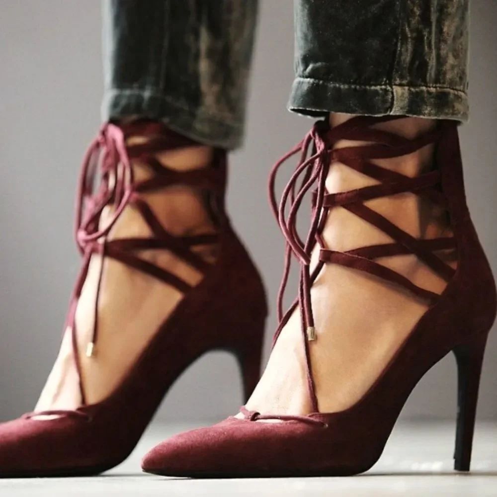 CHARLOTTE RUSSE POINTED TOE CROSS LACE UP CLOSURE HIGH HEEL STILETTOS PUMP SHOGE